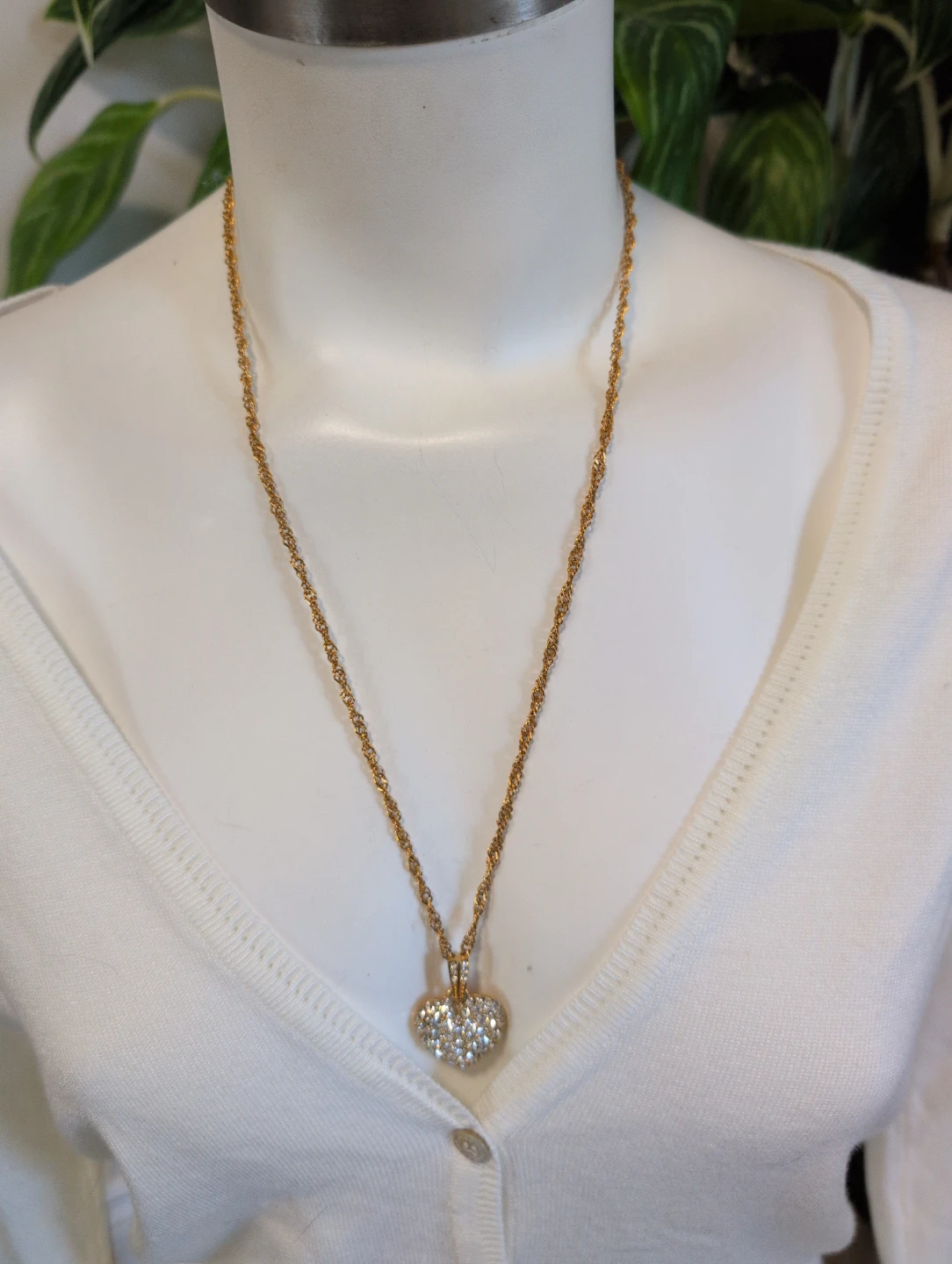 AVON Crystal Heart Pendant Necklace