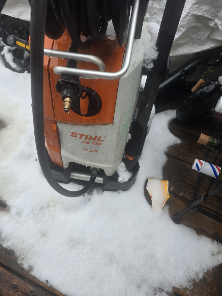 Stihl RE 130 PLUS Pressure Washer