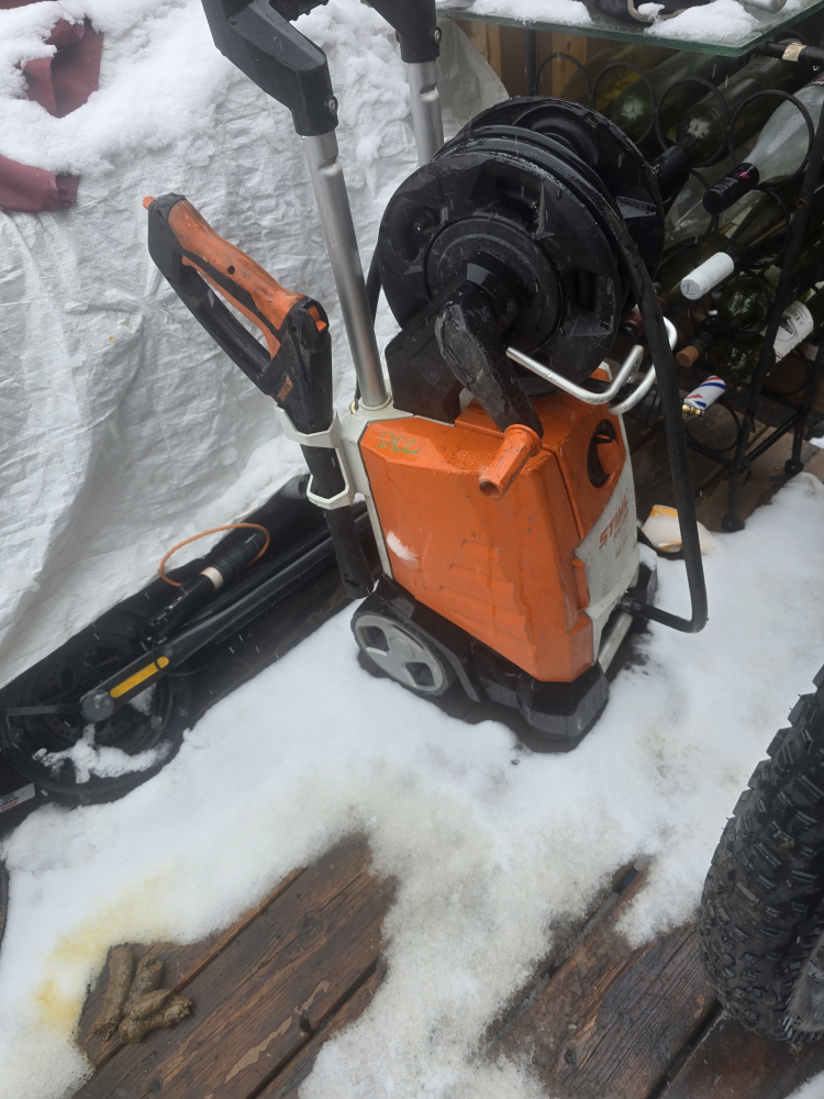 Stihl RE 130 PLUS Pressure Washer - photo 3