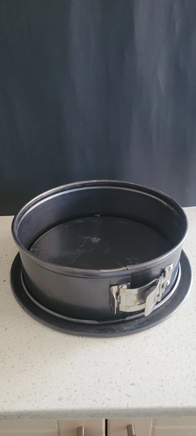 2 Springform Cake Pan Set - photo 2