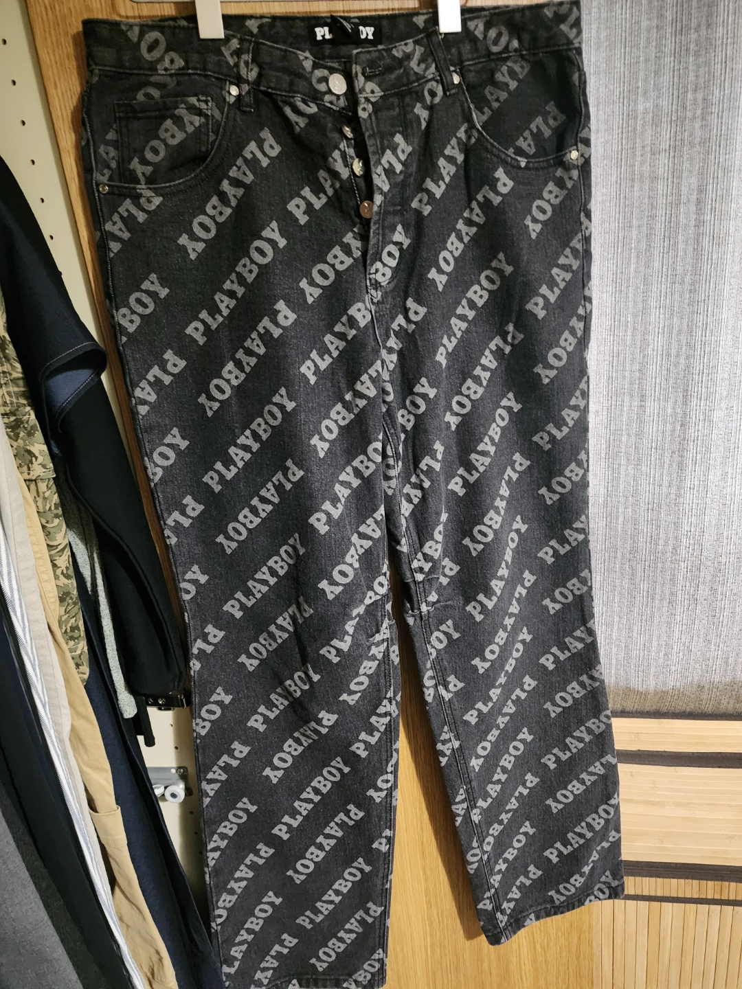 Playboy All-Over Logo Denim Shirt & Pants Set - photo 3