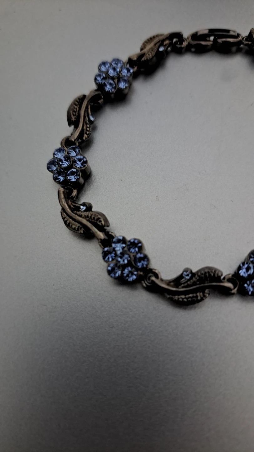 Bracelet with Blue Rhinestone Flowers - photo 2
