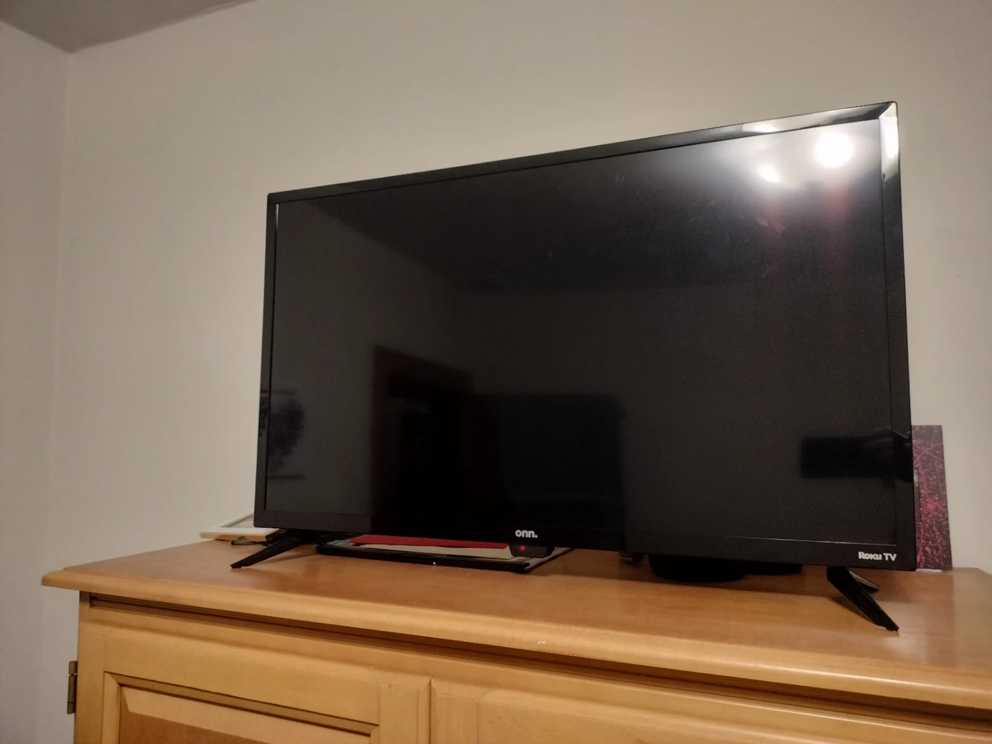 ONN Roku TV 32 inch