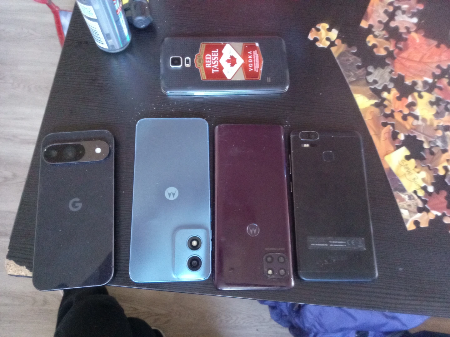 Moto,Samsung, android phone ZTE sell phones locked screen