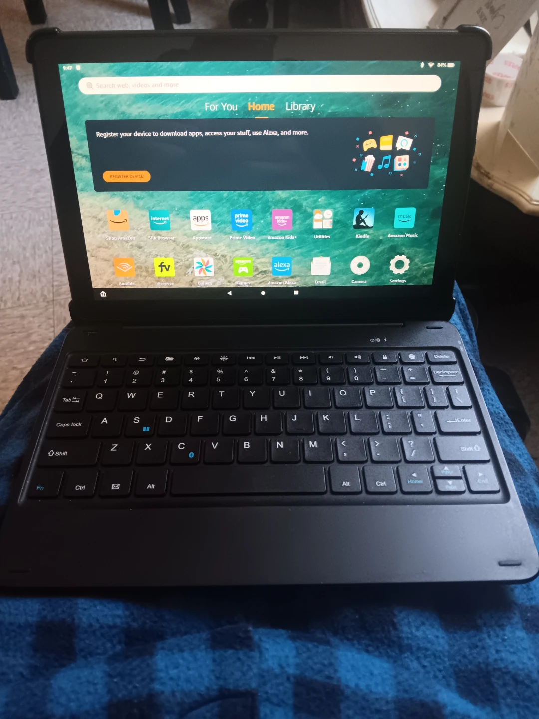 Amazon Fire HD 10 Tablet with Keyboard Case - photo 2