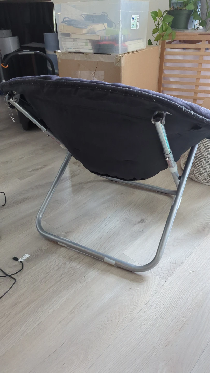 2 Black Foldable Moon Chairs - photo 2