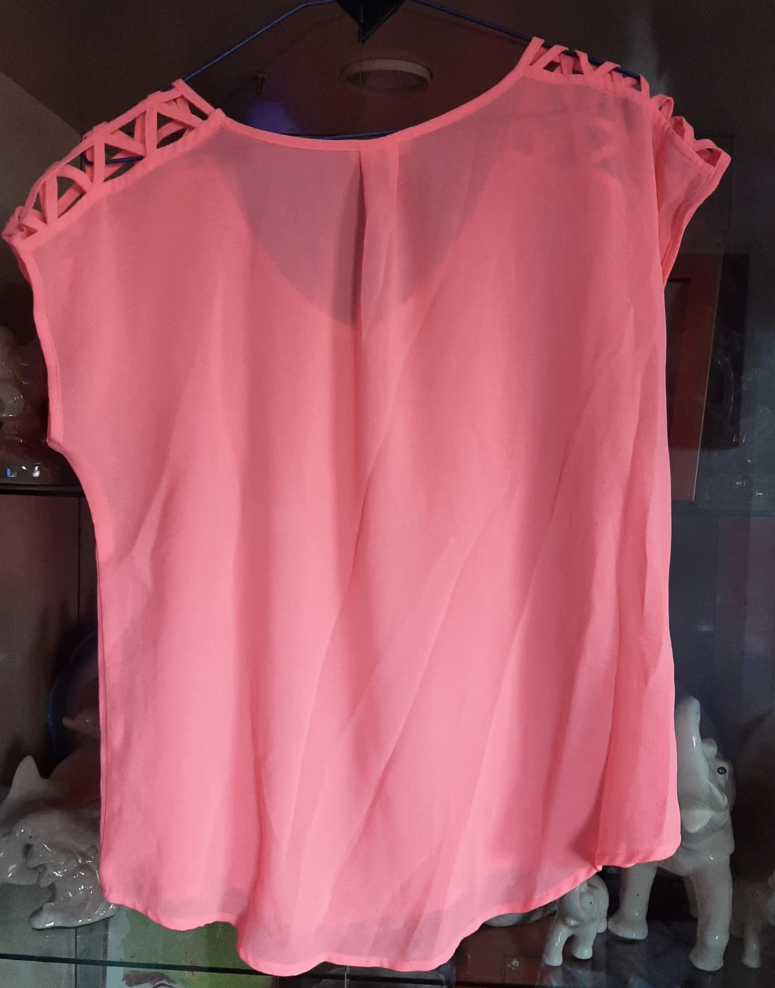 2 pc Coral V-Neck Top with Distressed Blue Jeans Bundle - photo 5
