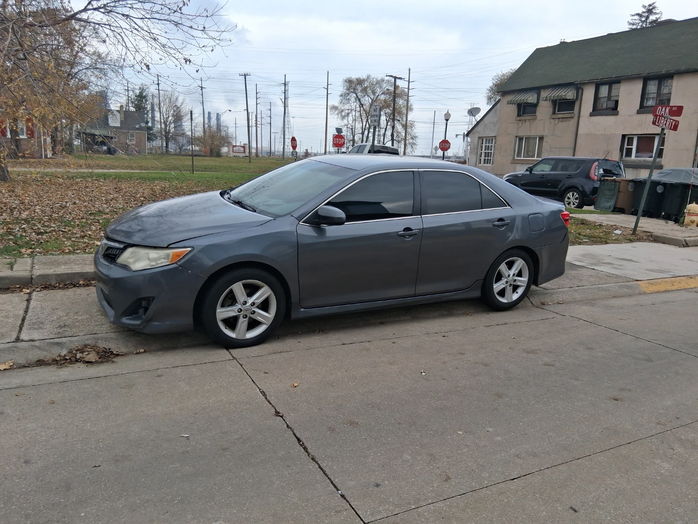 Used Toyota Camry Sedan 2013