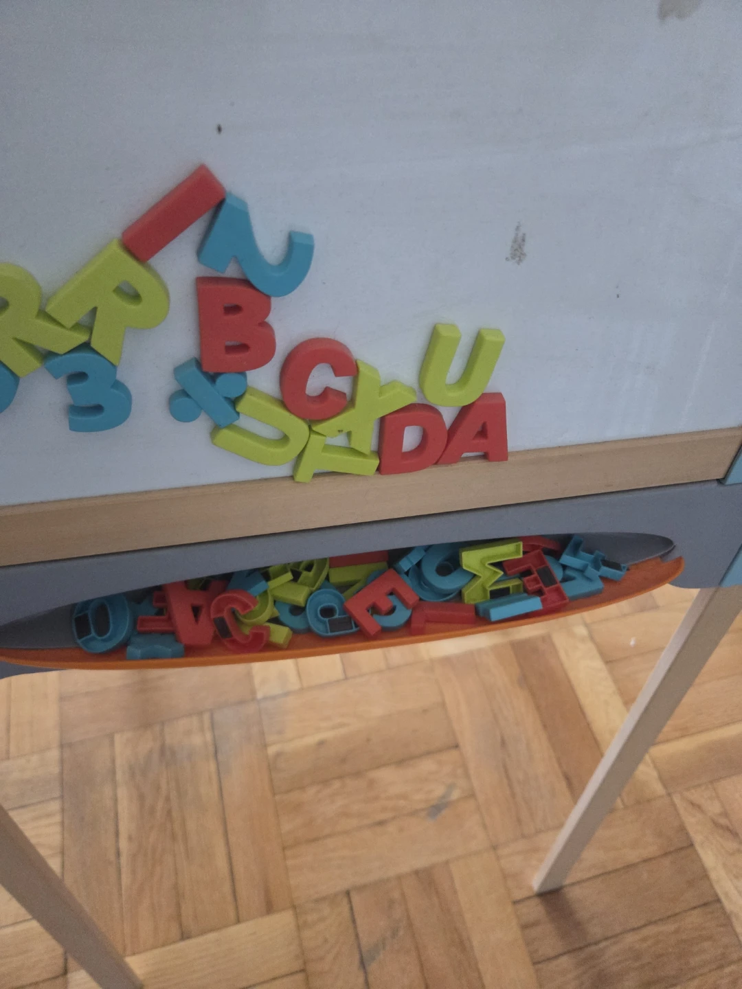 Smoby Magnetic Alphabet and Number Easel - photo 2