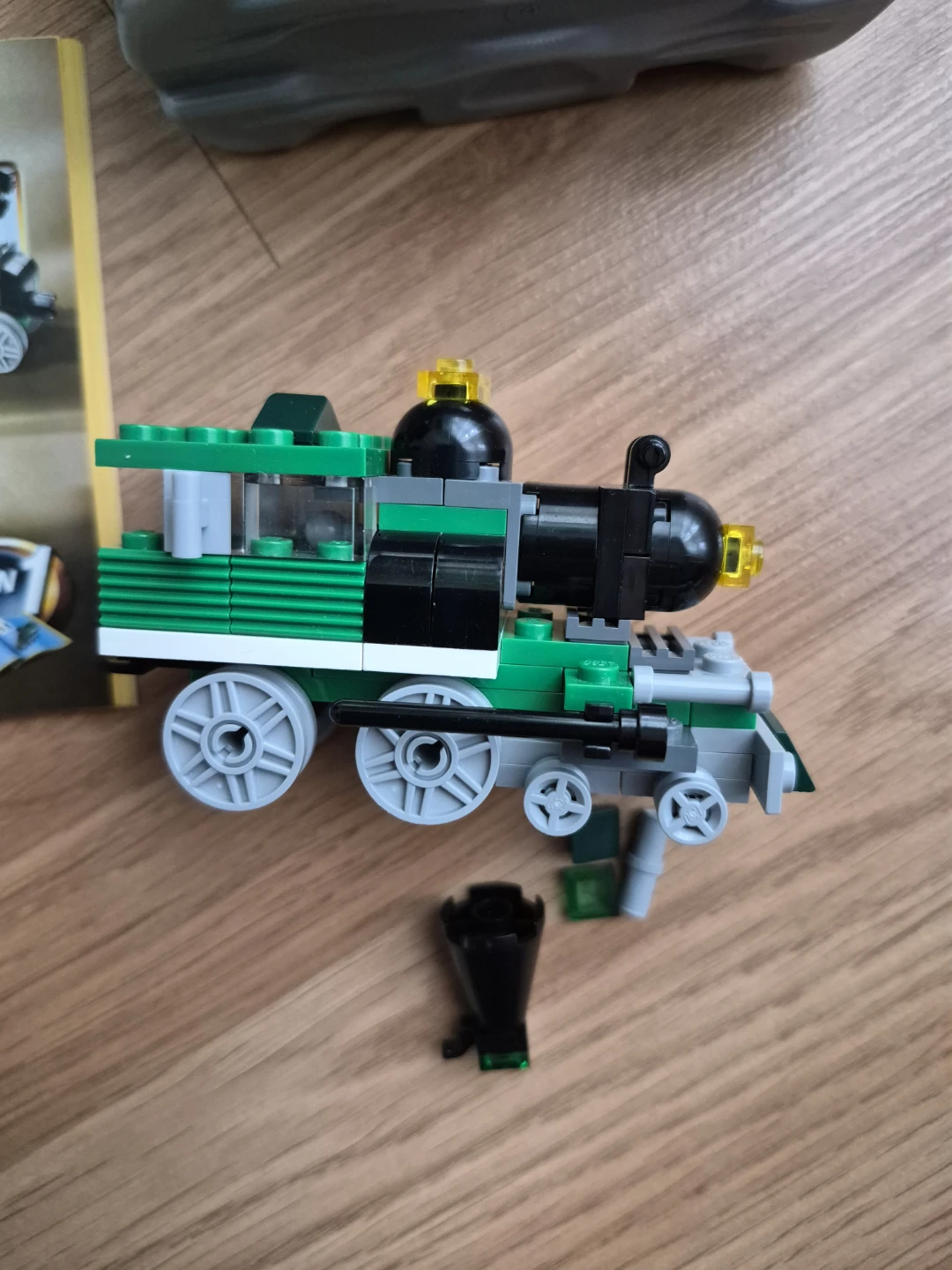 LEGO Creator 3-in-1 Train Set 4837 - photo 2
