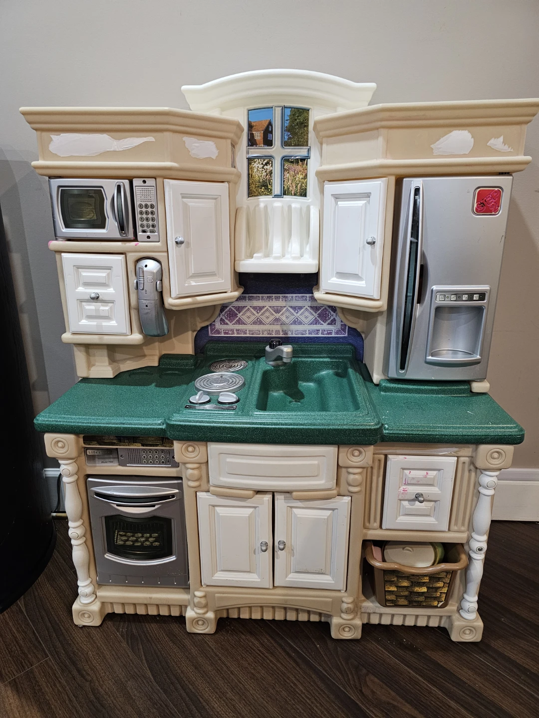 Step2 Lifestyle Kids Play Kitchen