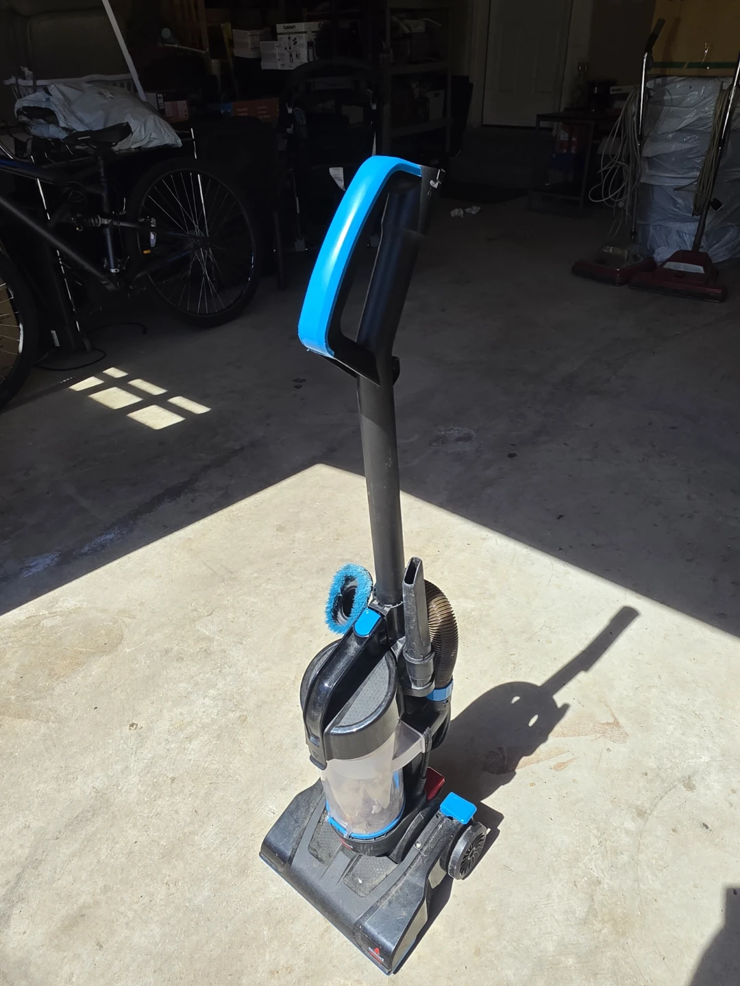 Bissell Vacuum Cleaner - photo 3
