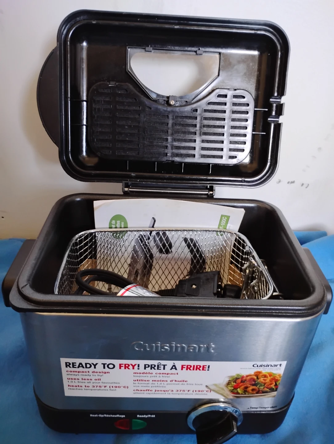 Cuisinart 1.0L Compact Deep Fryer