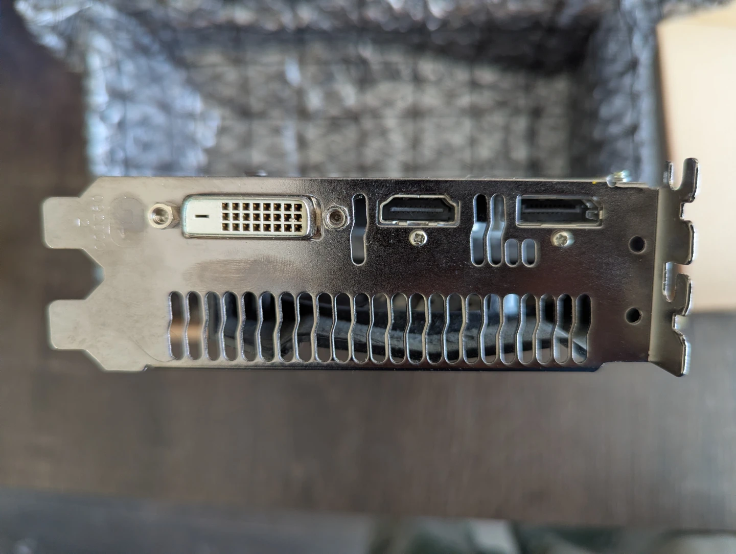 Sapphire Radeon RX 460 2GB GDDR5 Graphics Card - photo 4