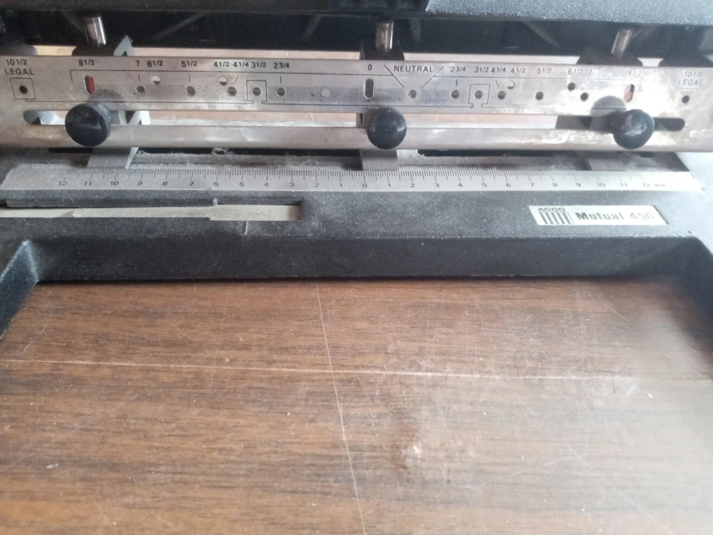 ACCO Mutual 450 Paper Punch - photo 3