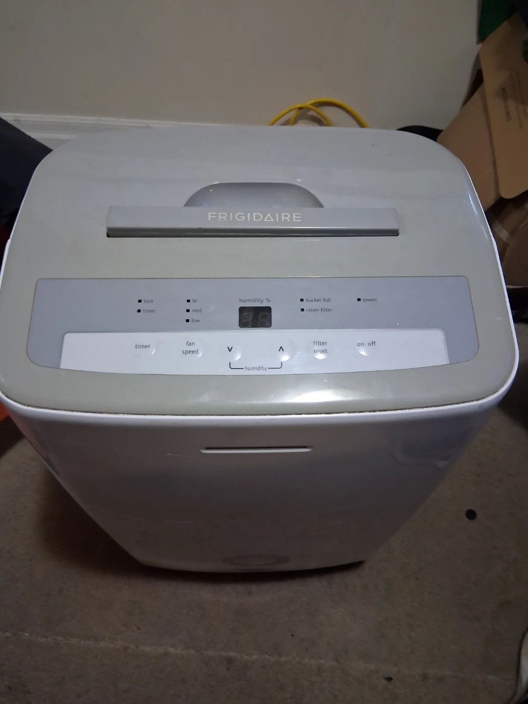 Frigidaire Dehumidifier FFAD5033R1A - photo 3
