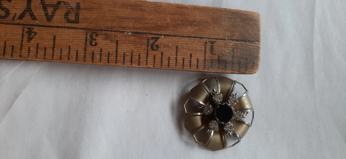 Vintage Floral Brooch with Rhinestones - photo 2