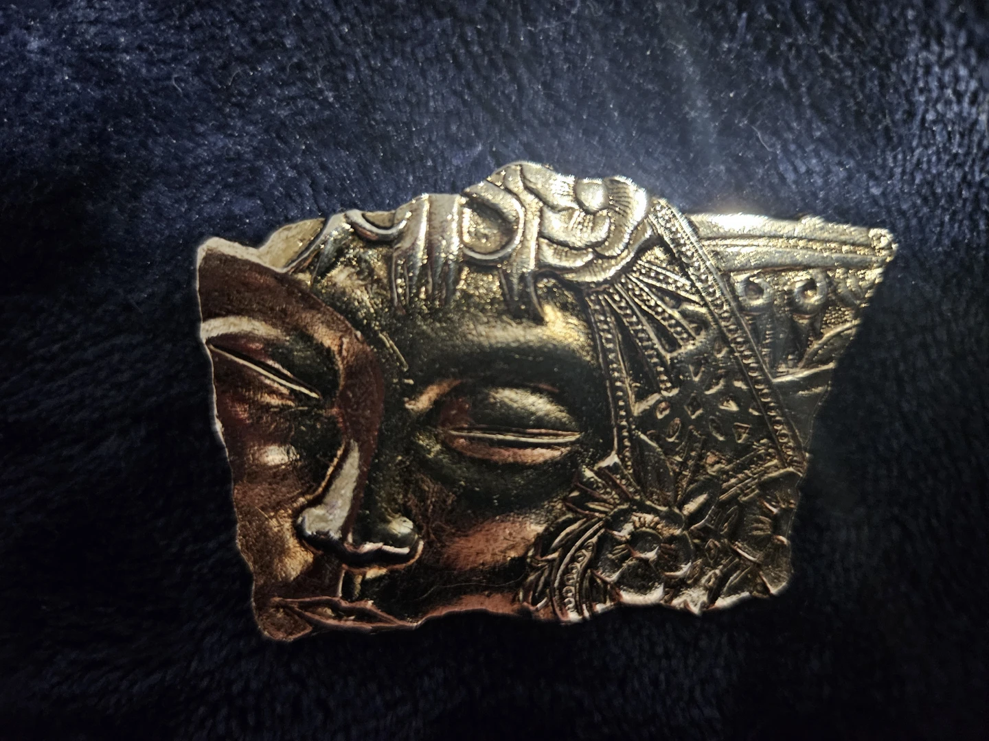 Silver Tone Face Brooch