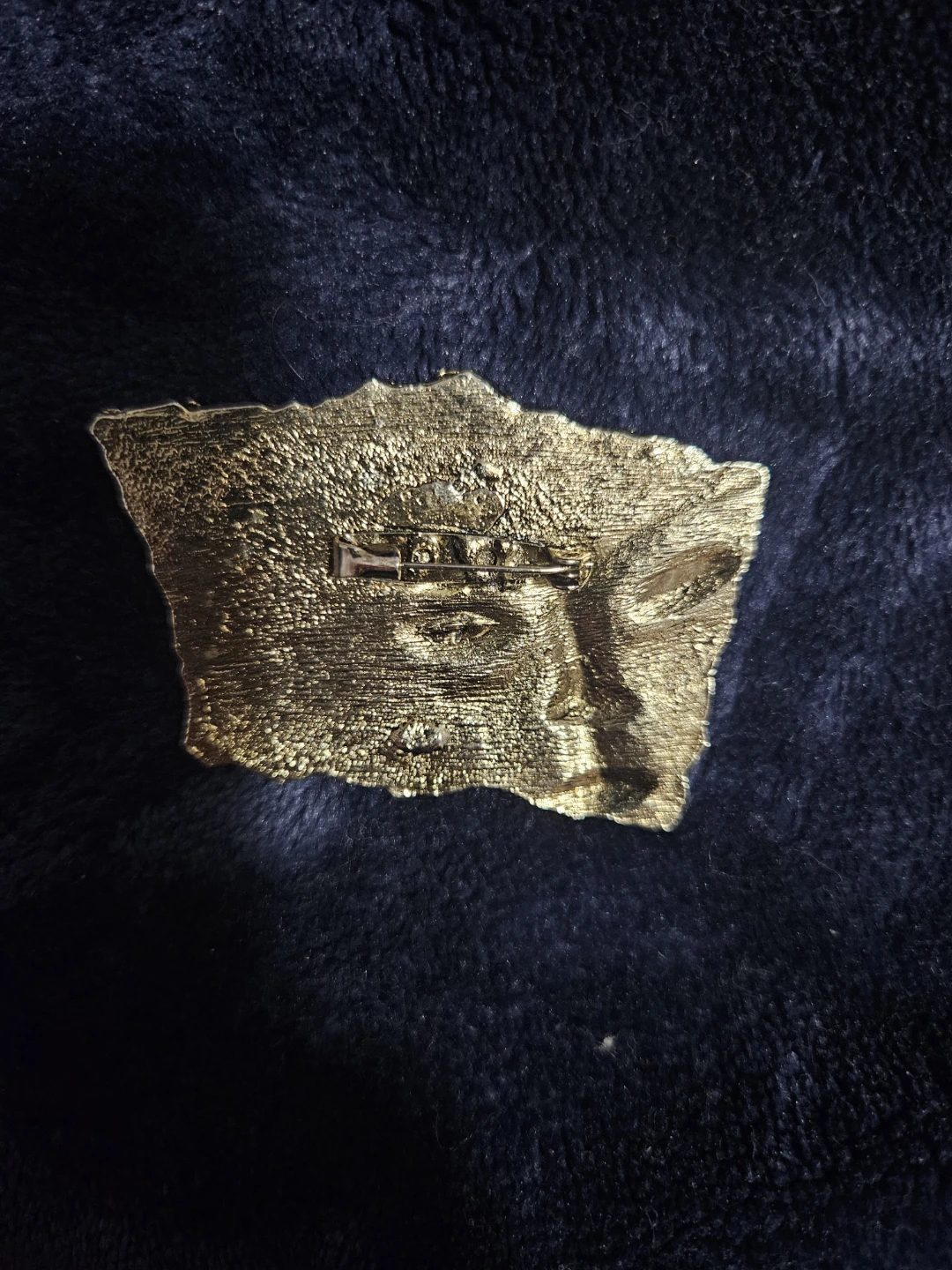 Silver Tone Face Brooch - photo 2