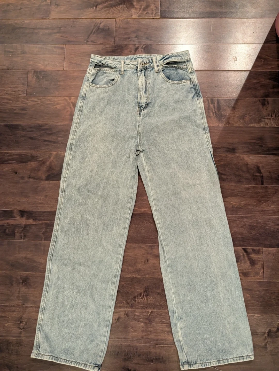 DAZY Wide Leg Jeans with Cutout Detail