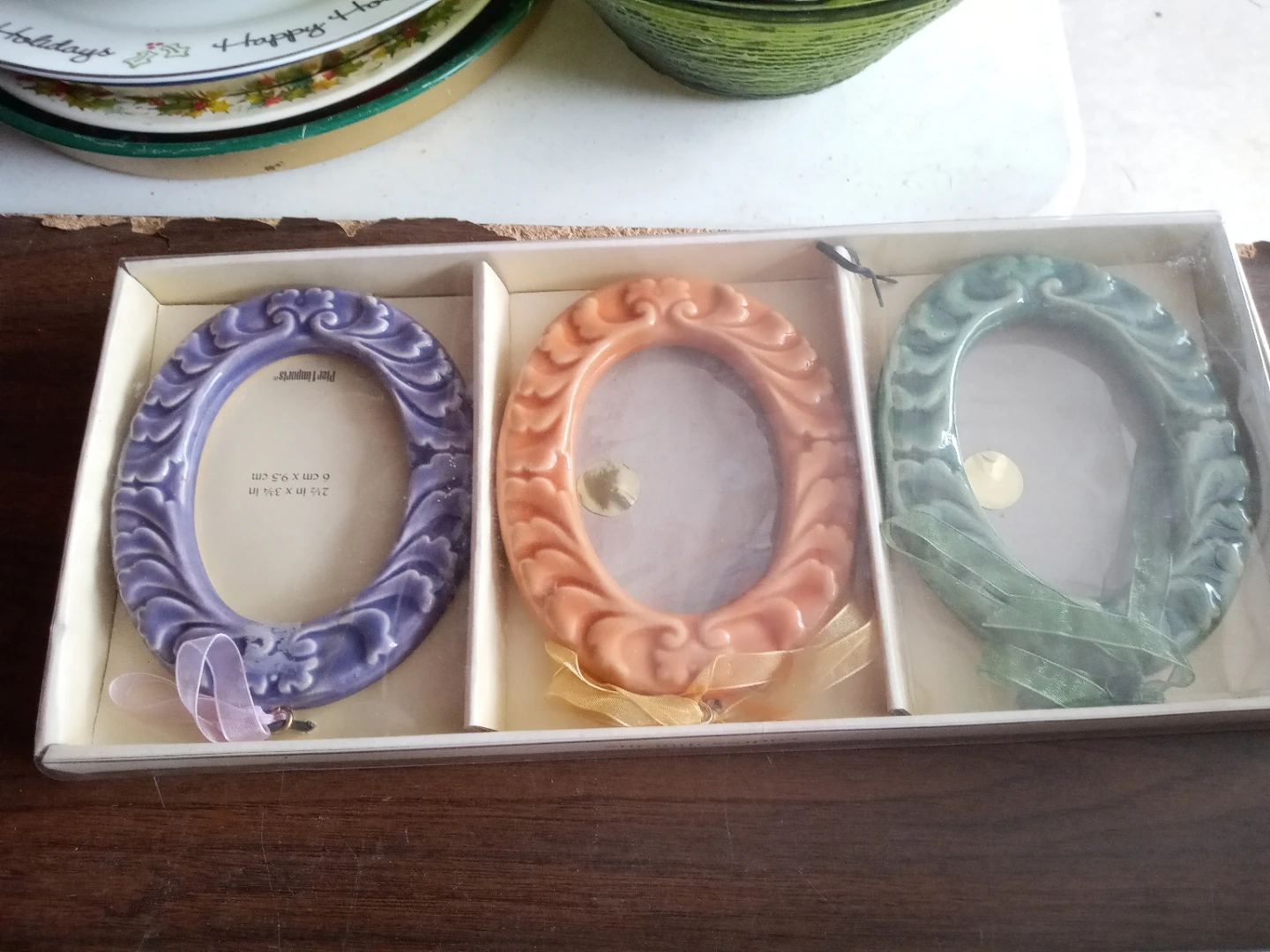 Pier 1 Imports Oval Photo Frames Set of 3