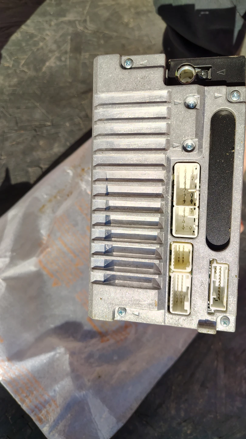 Scion Pioneer Car Stereo Receiver - photo 3