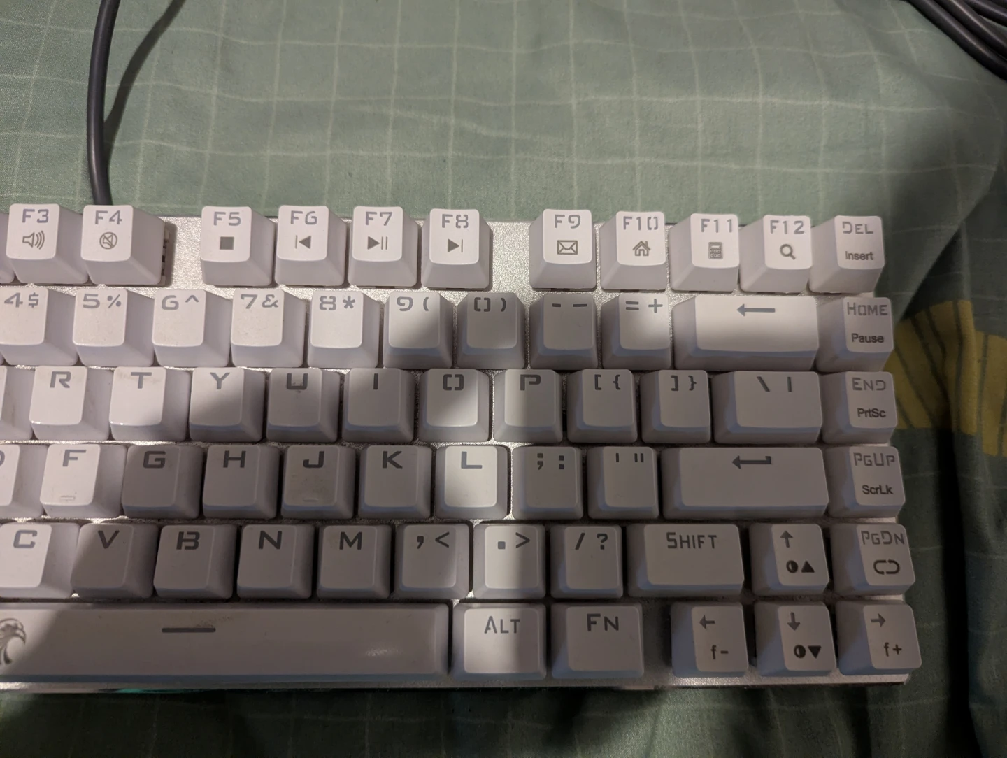 White Wired Gaming Keyboard - photo 2