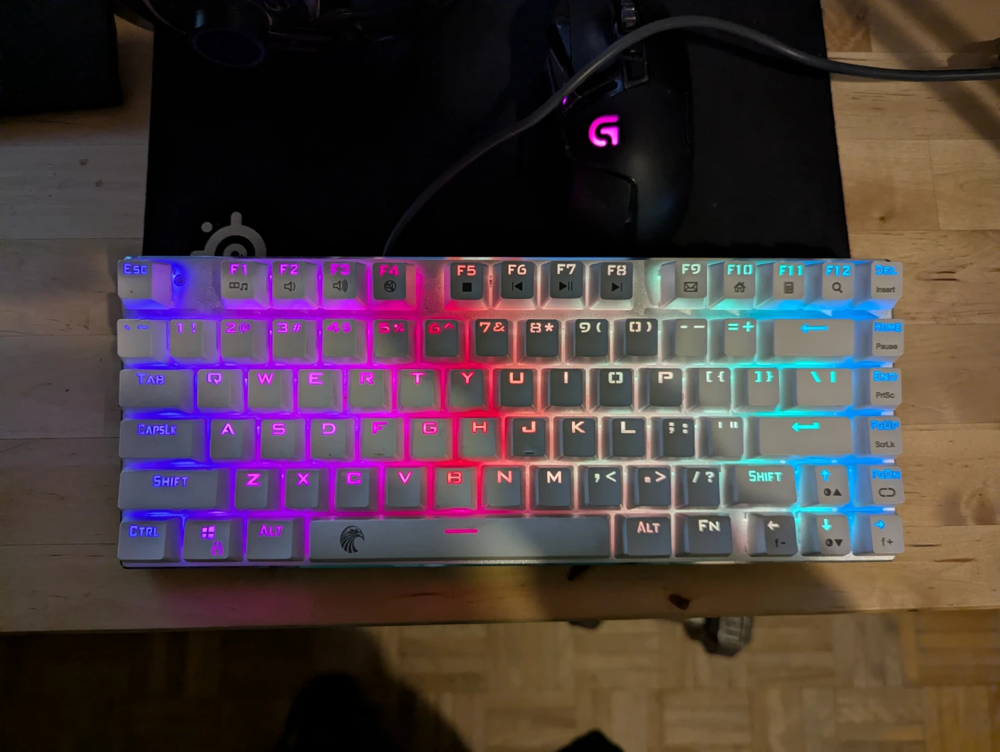 White Wired Gaming Keyboard - photo 4