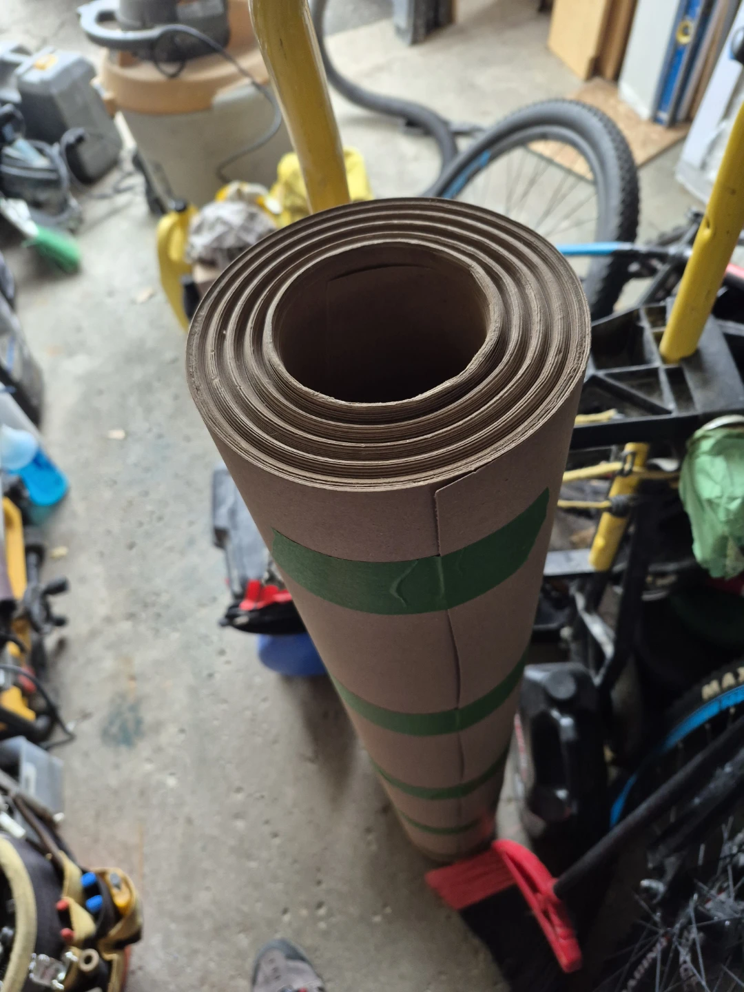 Kraft paper roll
