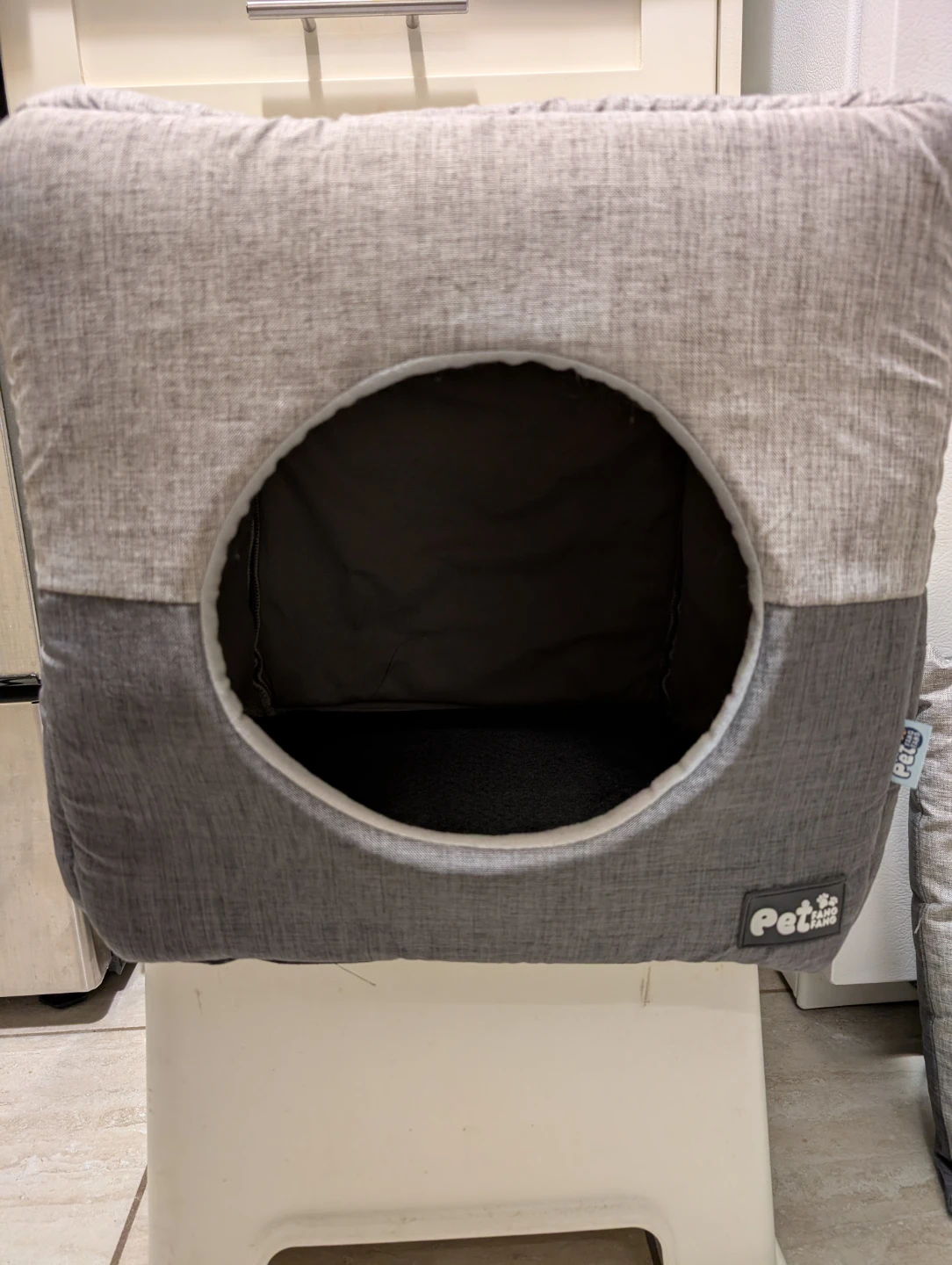 PetPals Cozy Cat Cube Hideaway with Pillow - photo 3