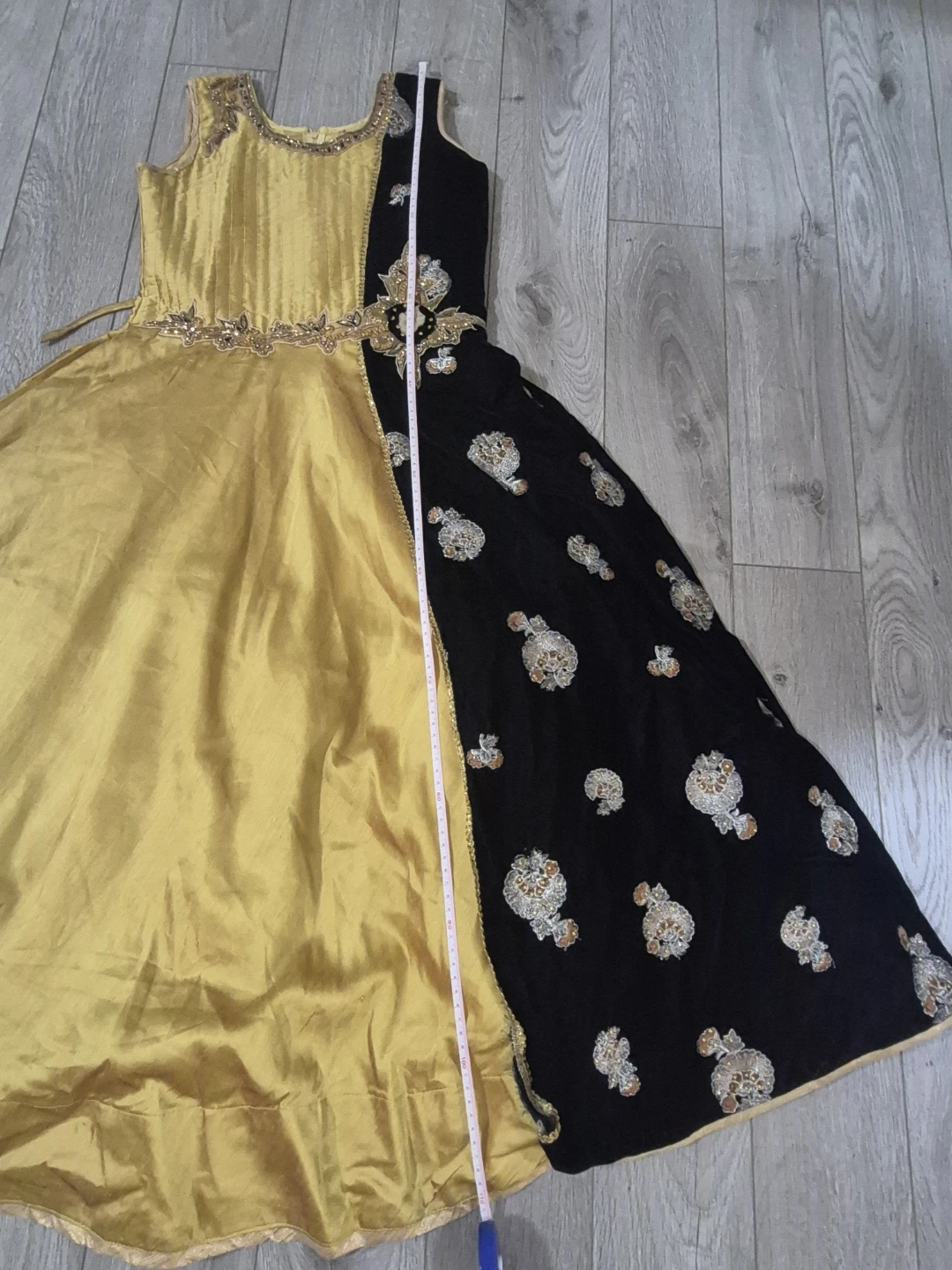 Girls' Gold and Black Embellished Dress - photo 4