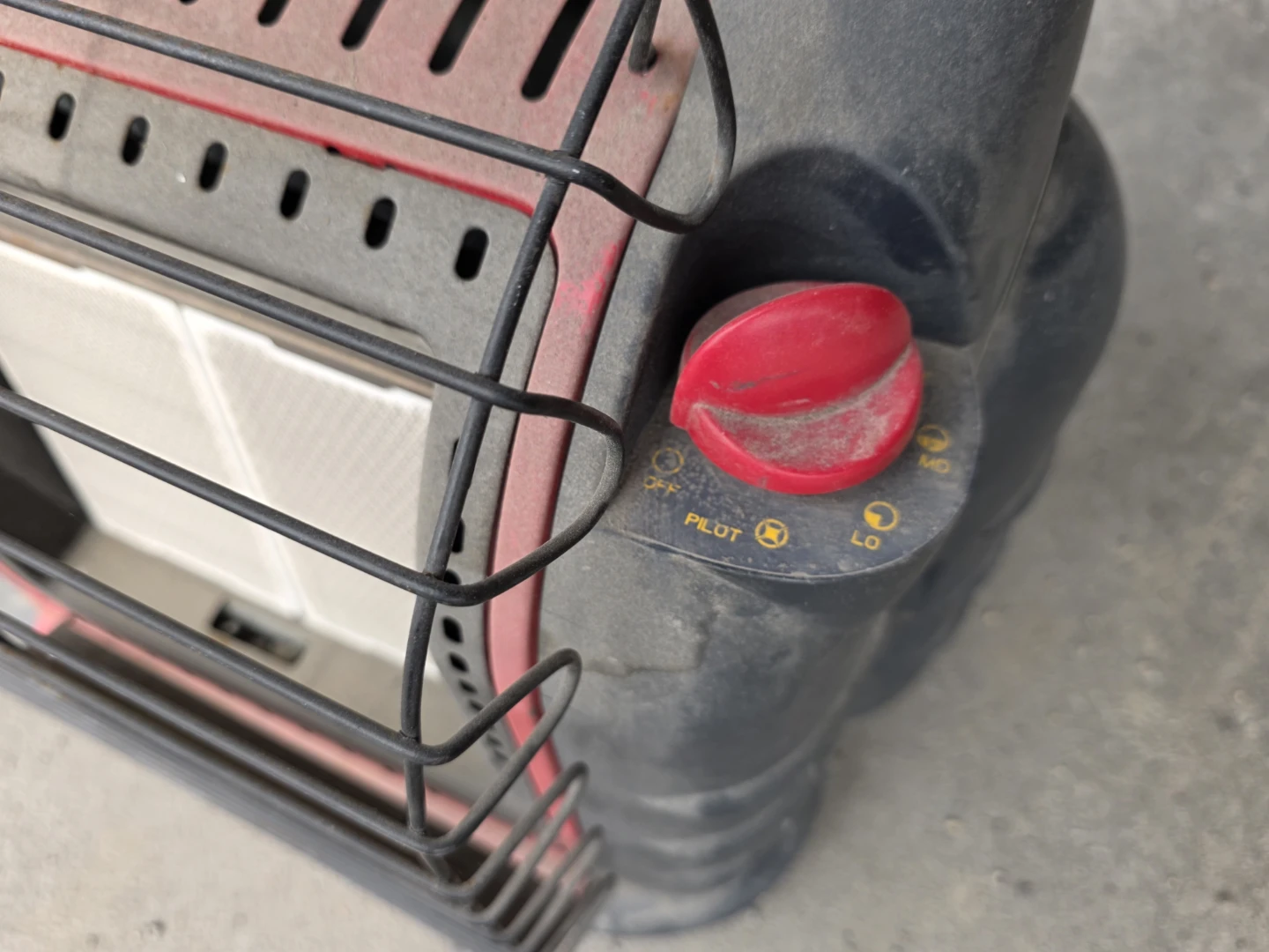 Mr. Heater Big Buddy Portable Propane Heater - photo 3