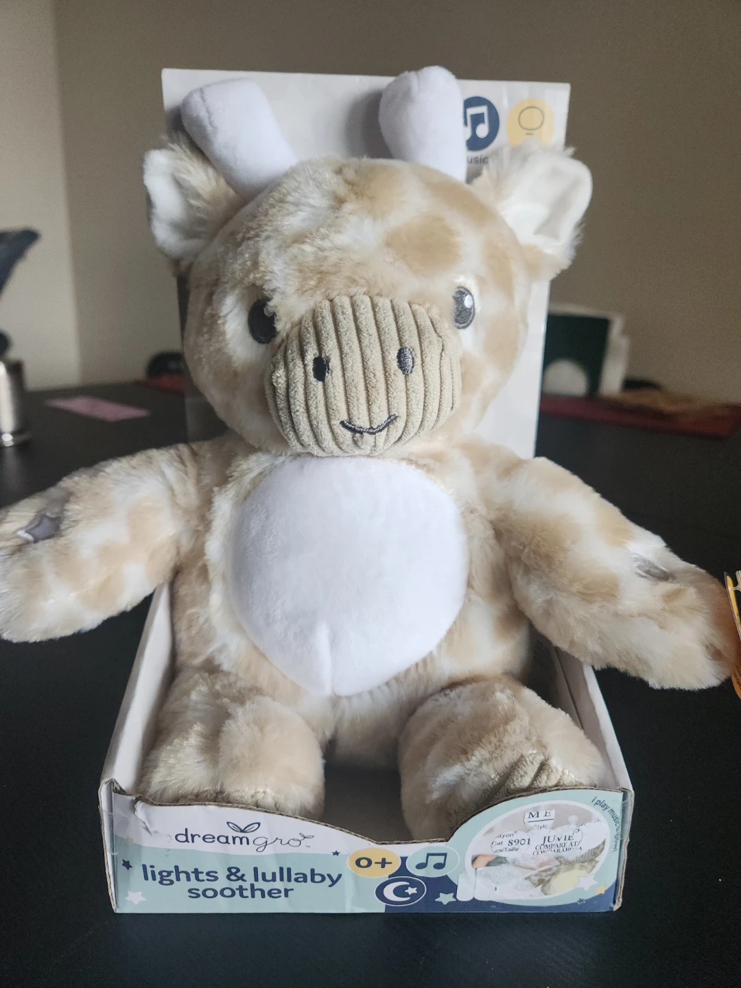 Dream Baby Lights & Lullaby Soother Giraffe Plush Toy