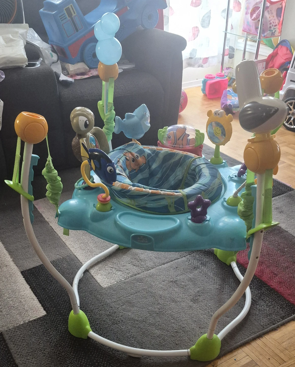 Fisher-Price Jumperoo "Finding Nemo" Edition