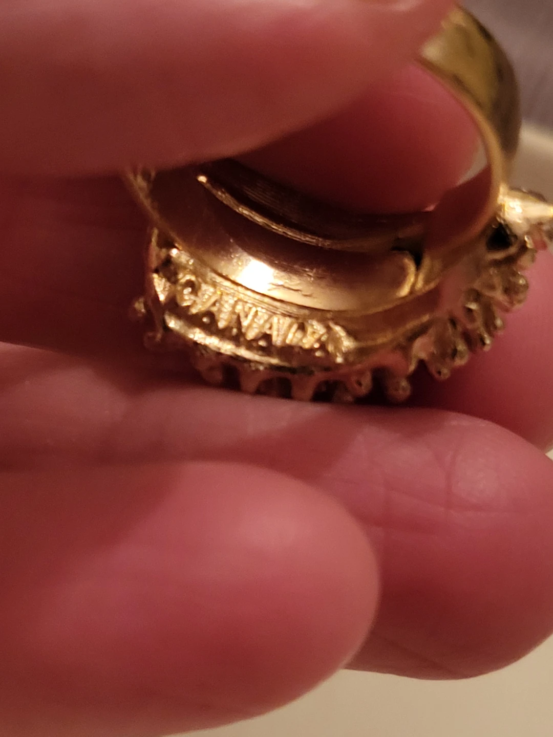 Sarah Coventry Gold Plated Textured Ring - photo 3