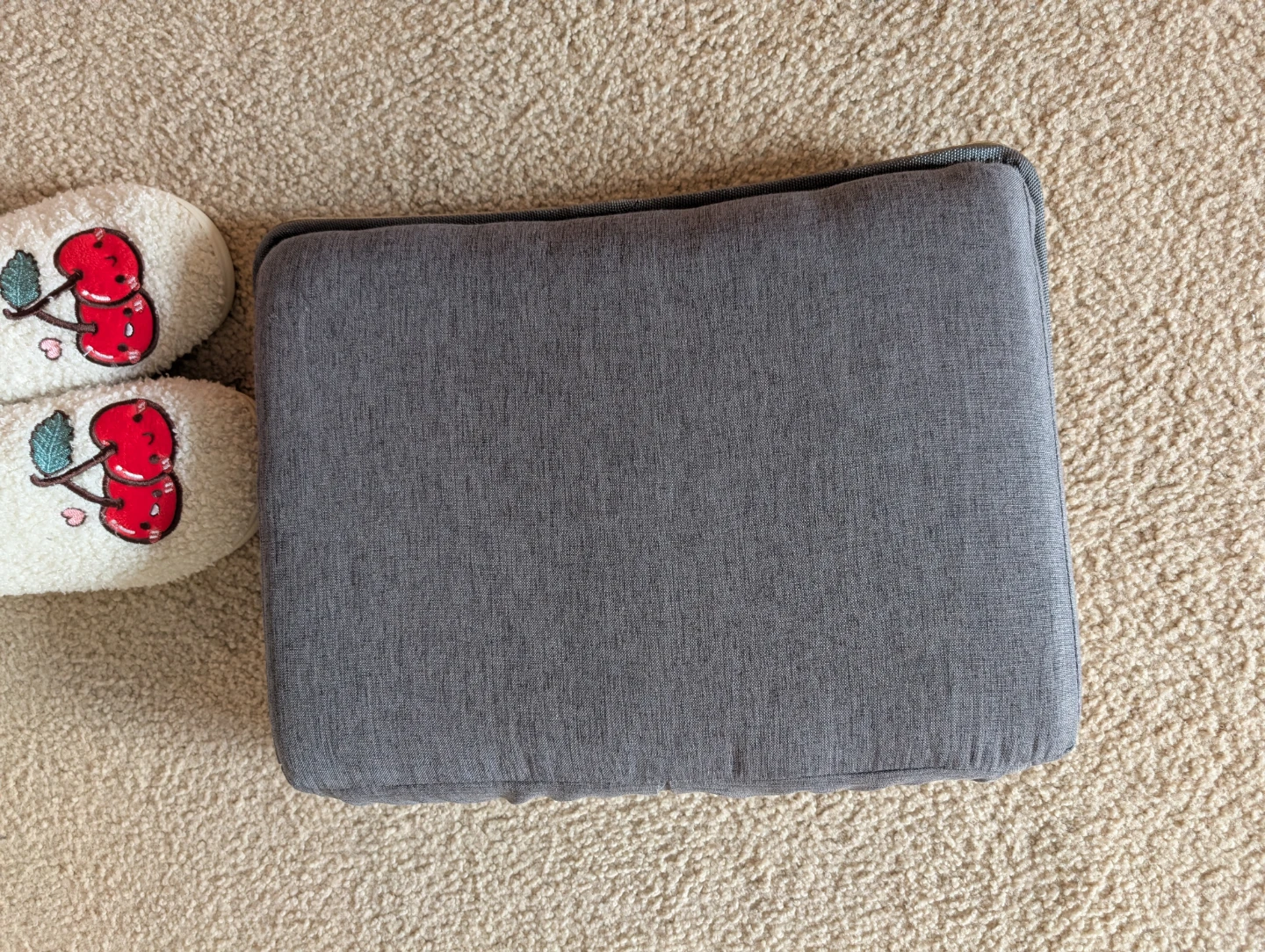 Portable Lap Desk with Wrist Rest - photo 2