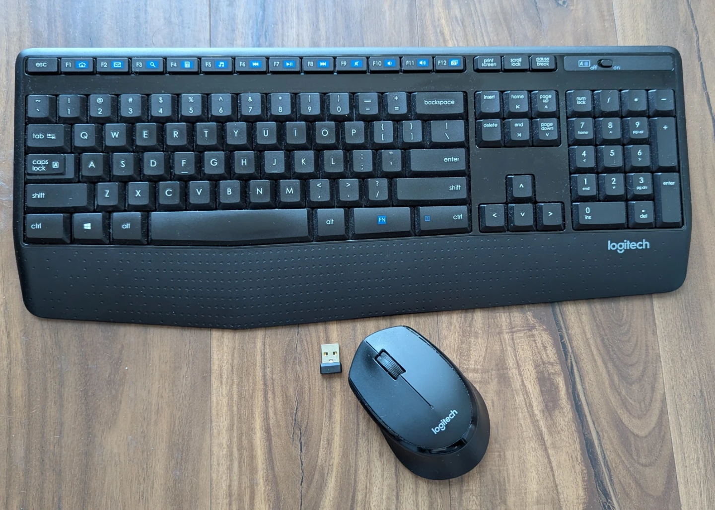 Logitech keyboard & mouse combo