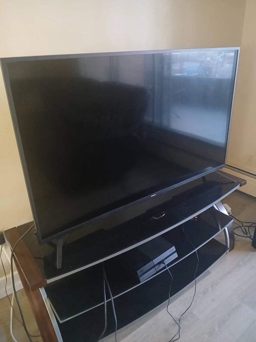 Toshiba TV - photo 2