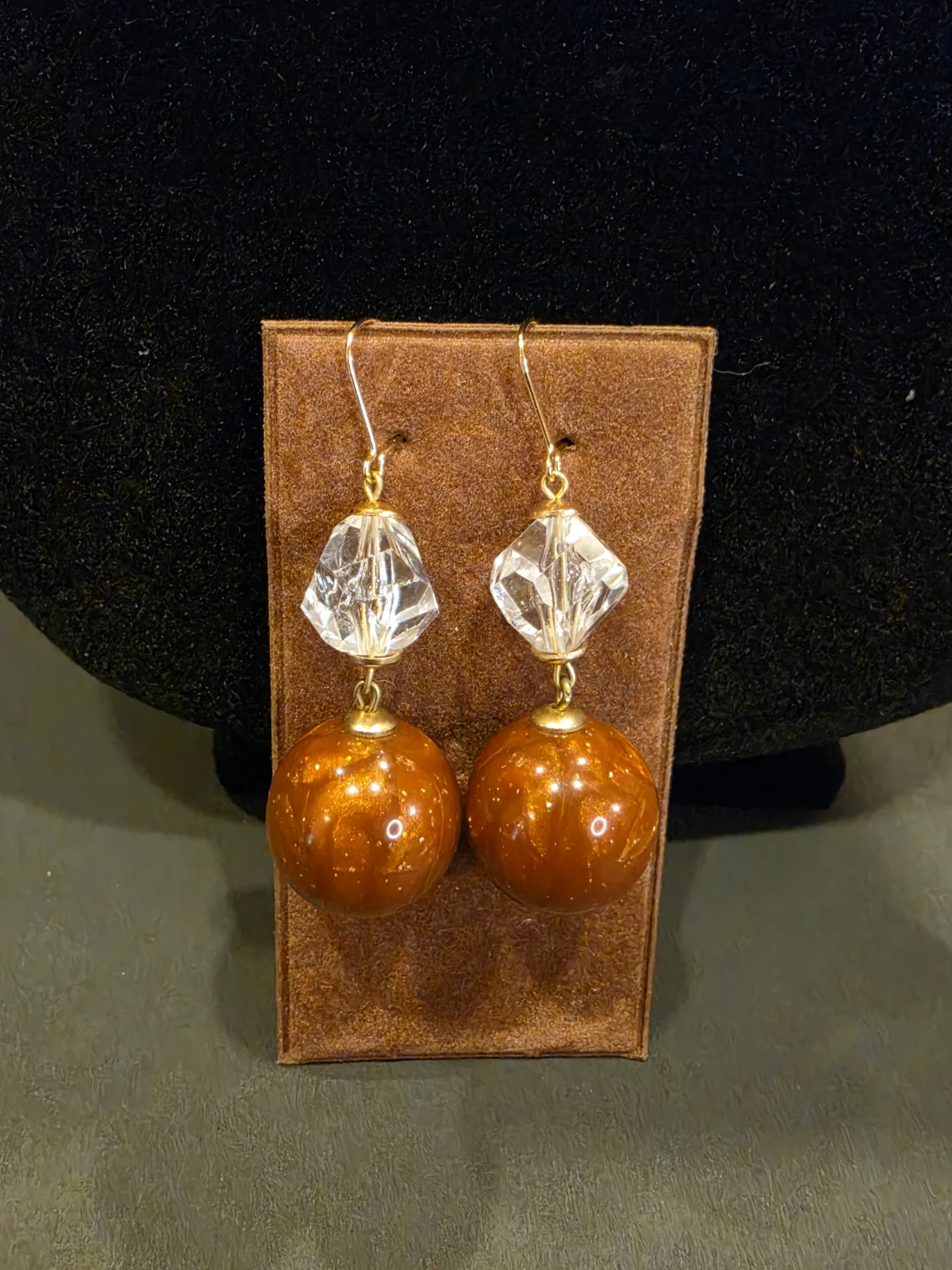 80'  Bijoux Olivier Earrings - White Teardrop and Gold Tones - photo 3