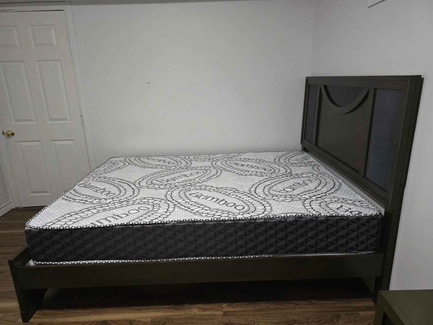 Queen Size bedroom set - photo 5