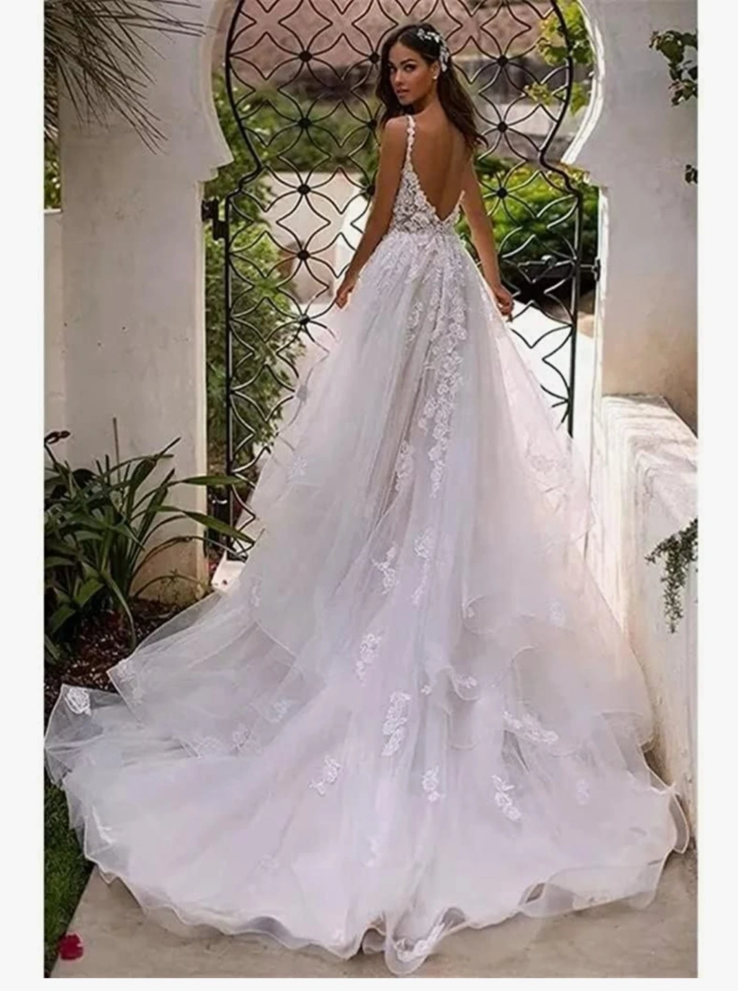 White Lace Wedding Dress - photo 2