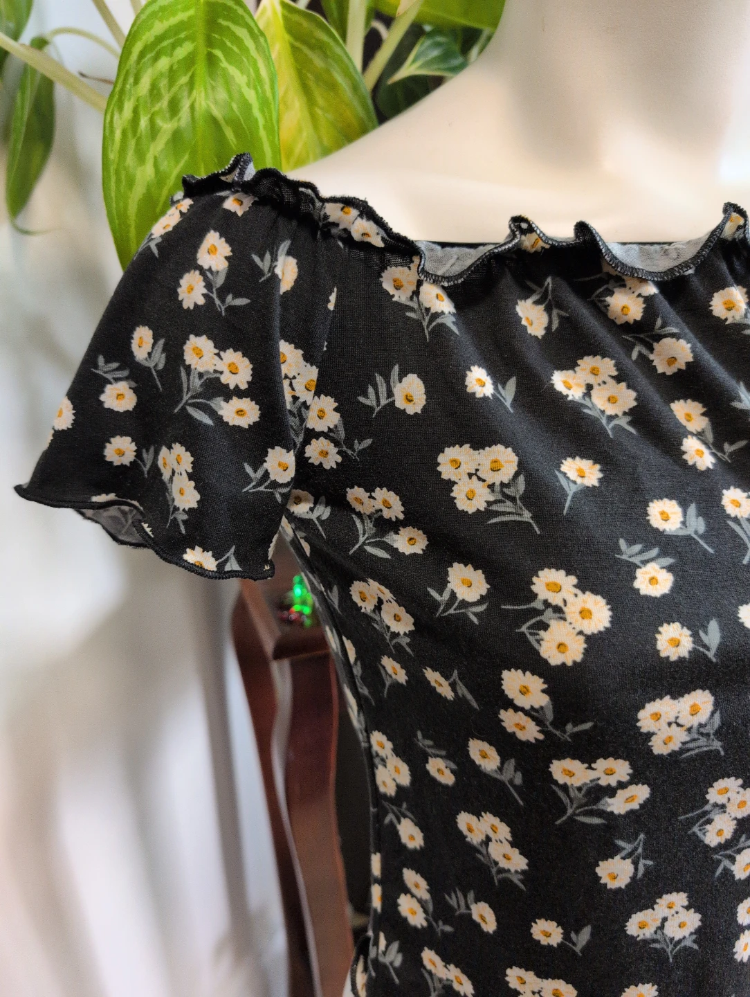 SHEIN Off-the-Shoulder Floral Crop Top Size L - photo 2