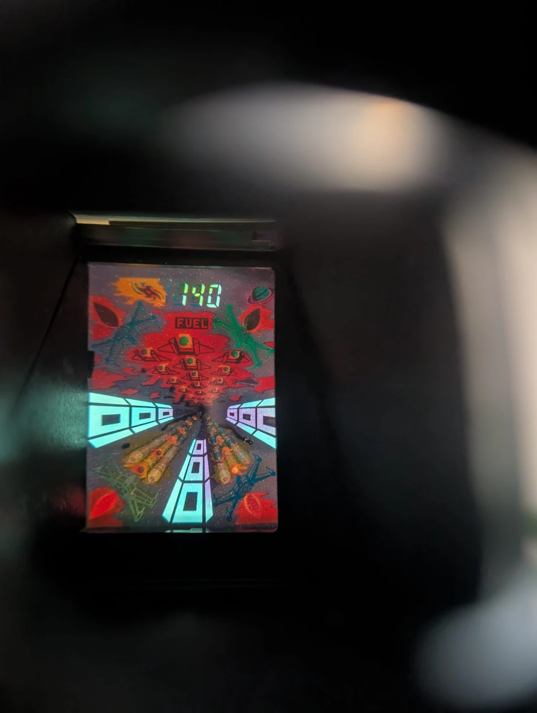 Tomytronic 3D Vintage Handheld Game - photo 2