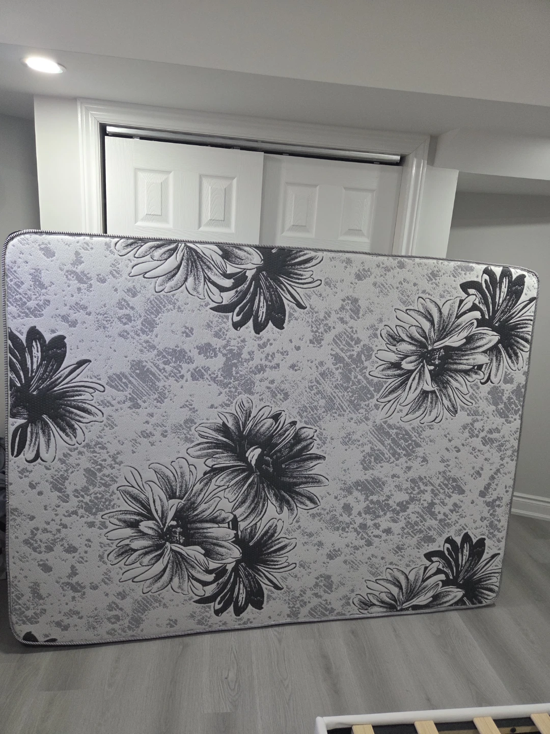 Queen Size Mattress with White Bed Frame - photo 3