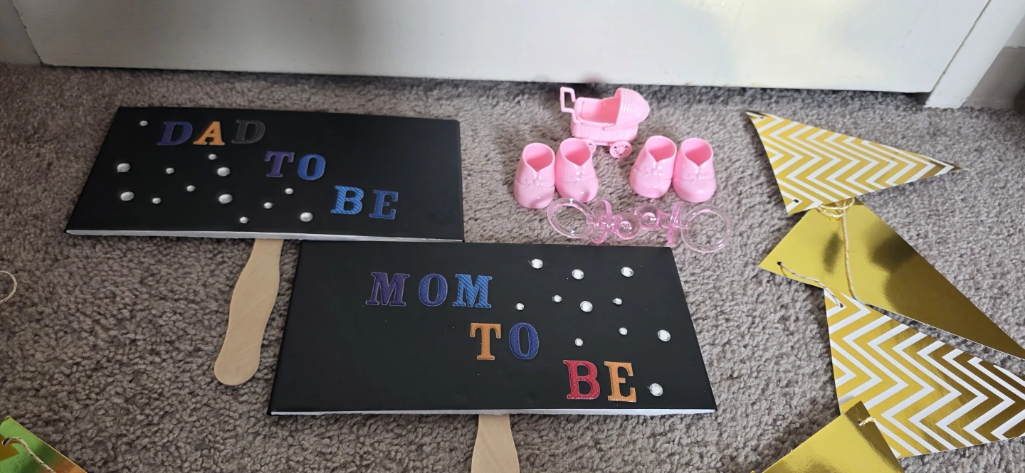 Mom & Dad to Be Signs and Baby Shower Decorations - photo 4
