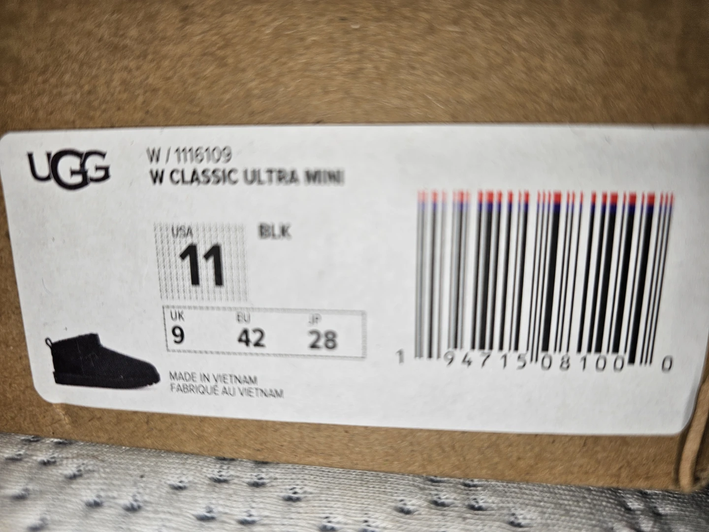 UGG W Classic Ultra Mini Boots Black Size 11 - photo 2