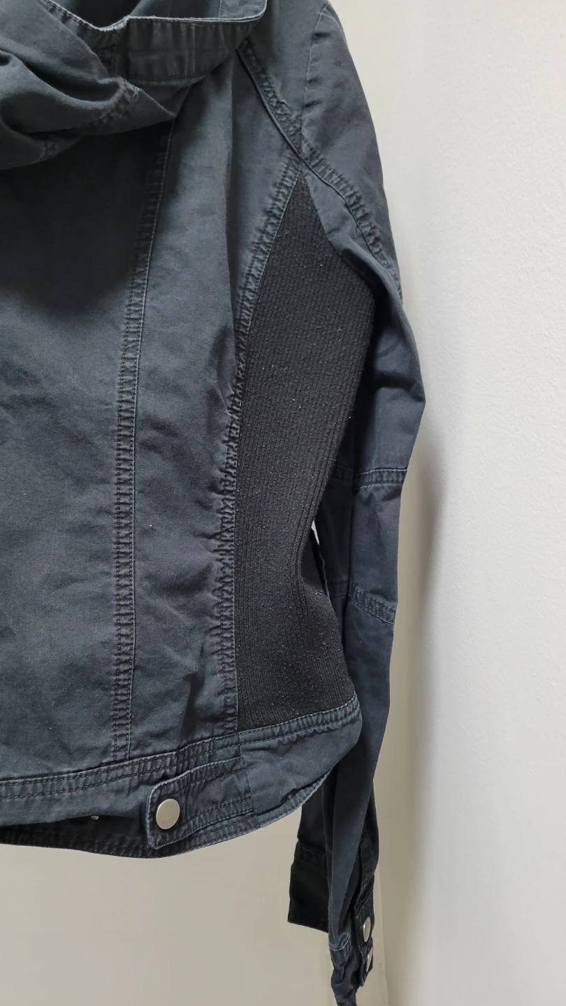 Vintage Guess Black Hooded Jacket - photo 5