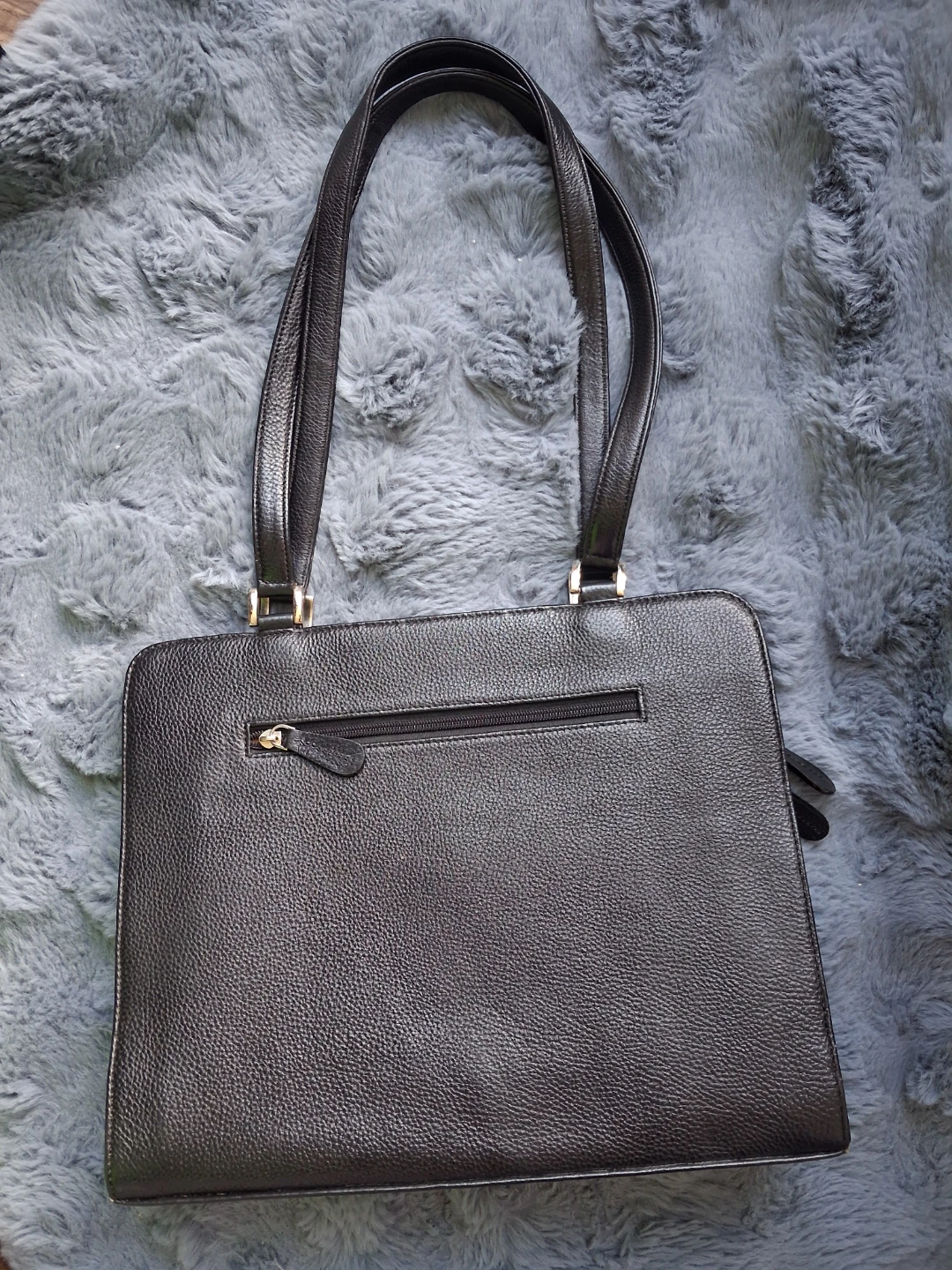 Elegant Black Organizer Shoulder Bag - photo 5
