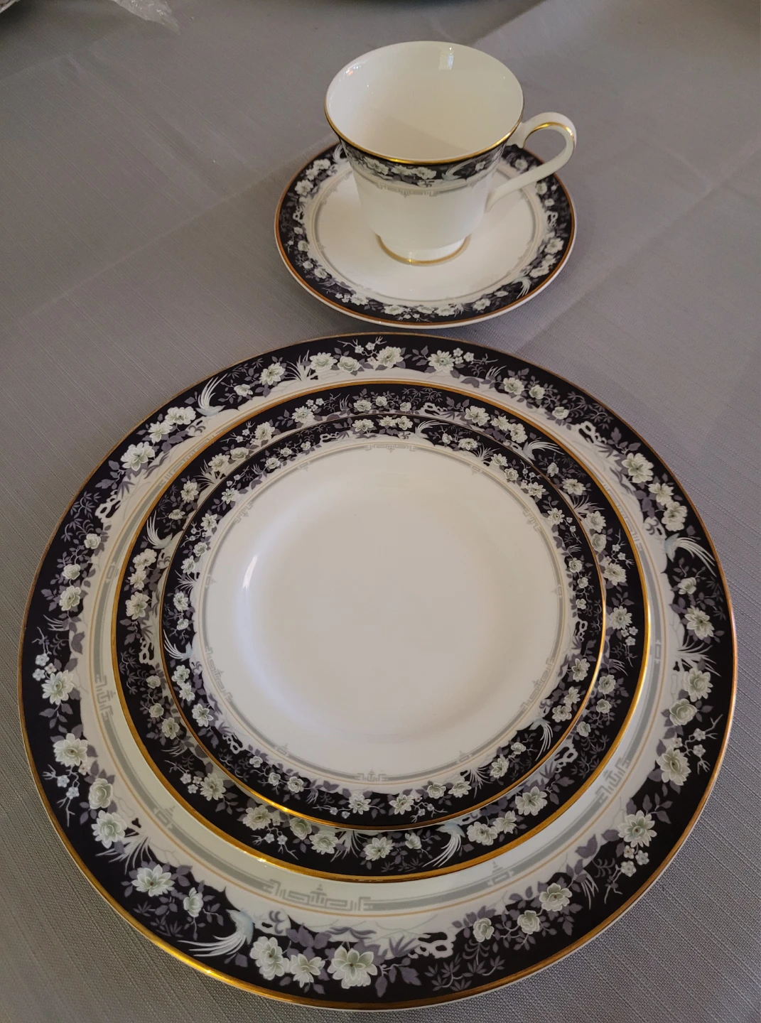 Royal Doulton  paradise h5154 porcelain  dish set. - photo 5
