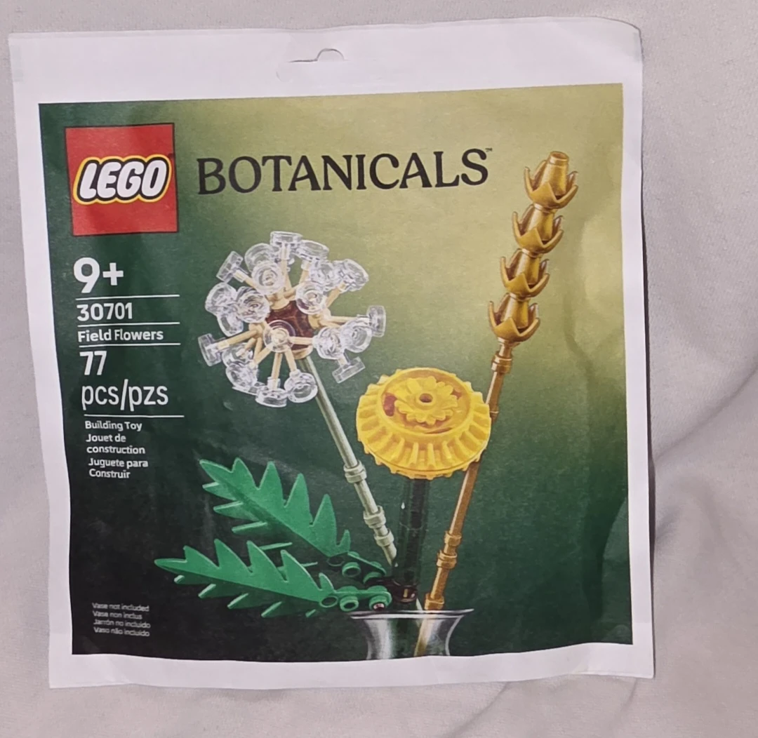 LEGO Botanicals 30701 Field Flowers Building Toy Set